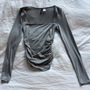 H&M Gray Long Sleeve Women's Top